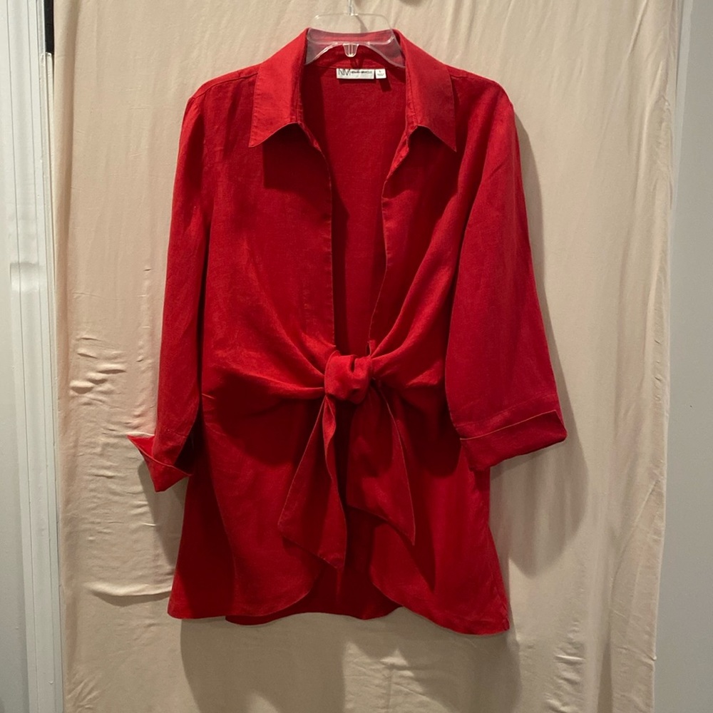 Neiman Marcus linen top